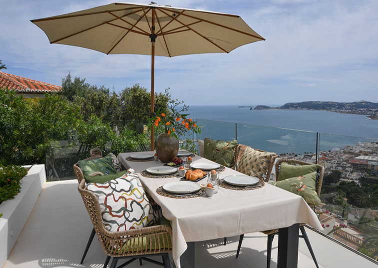 Madison back to nature