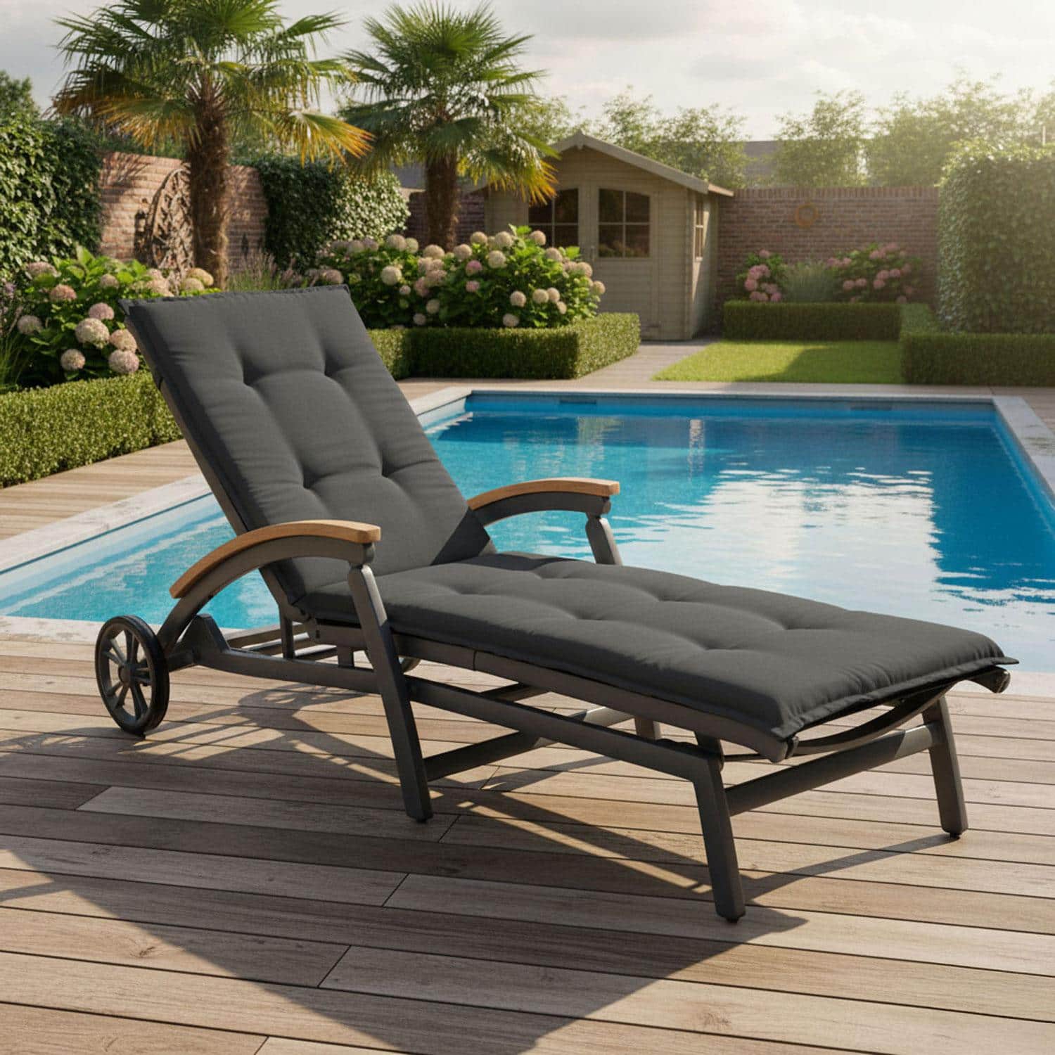 Ligbedkussen op metalen ligbed in tuin - 205x60cm - Pedro grey (waterafstotend)