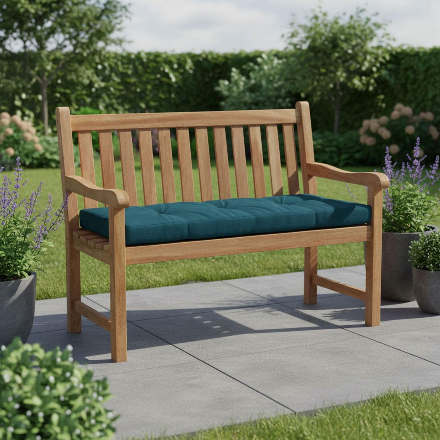 Donker loungekussen op houten bank 120x60cm - Ribera petrol (waterafstotend)